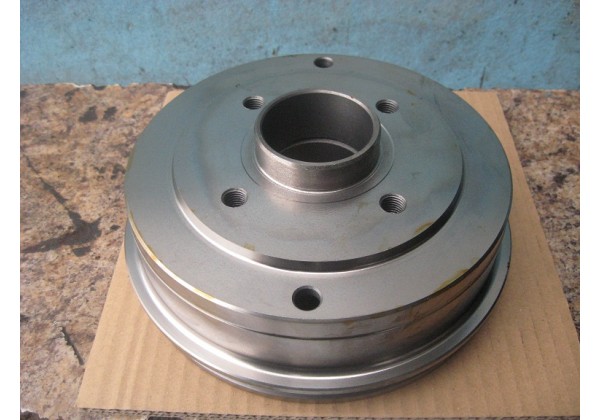 Гальмівний барабан Renault 9, 11, 19, 5, Super 5, Clio, Clio II, Logan, Sandero, 7700752363, 7700783030, 7700419824, 6001548126*